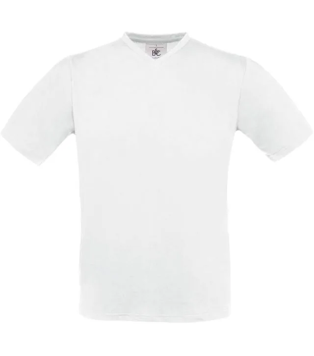B&C Exact V-Neck – tričko s výstřihem do V, bílá